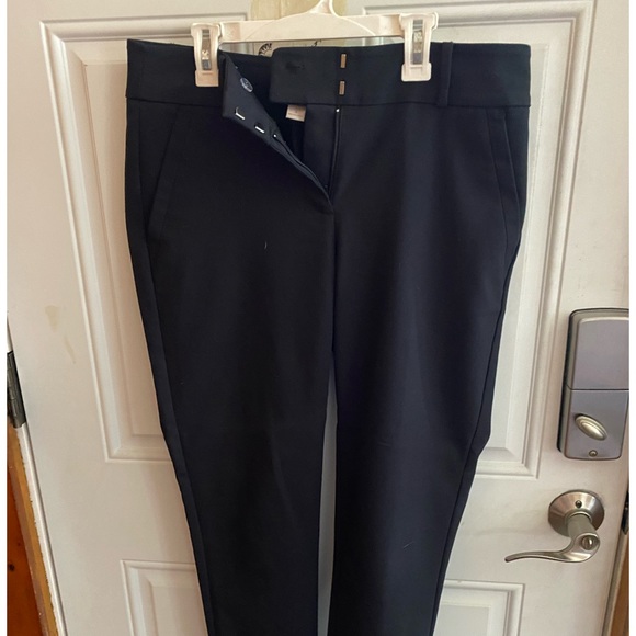 LOFT Pants - Loft Outlet size 4 Modern Skinny Ankle.